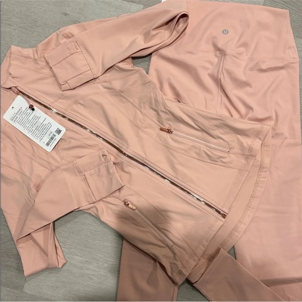 NWT Lululemon Define Track
Jacket Pink Zip-Up Jacket leggings set - Picture 1 of 4